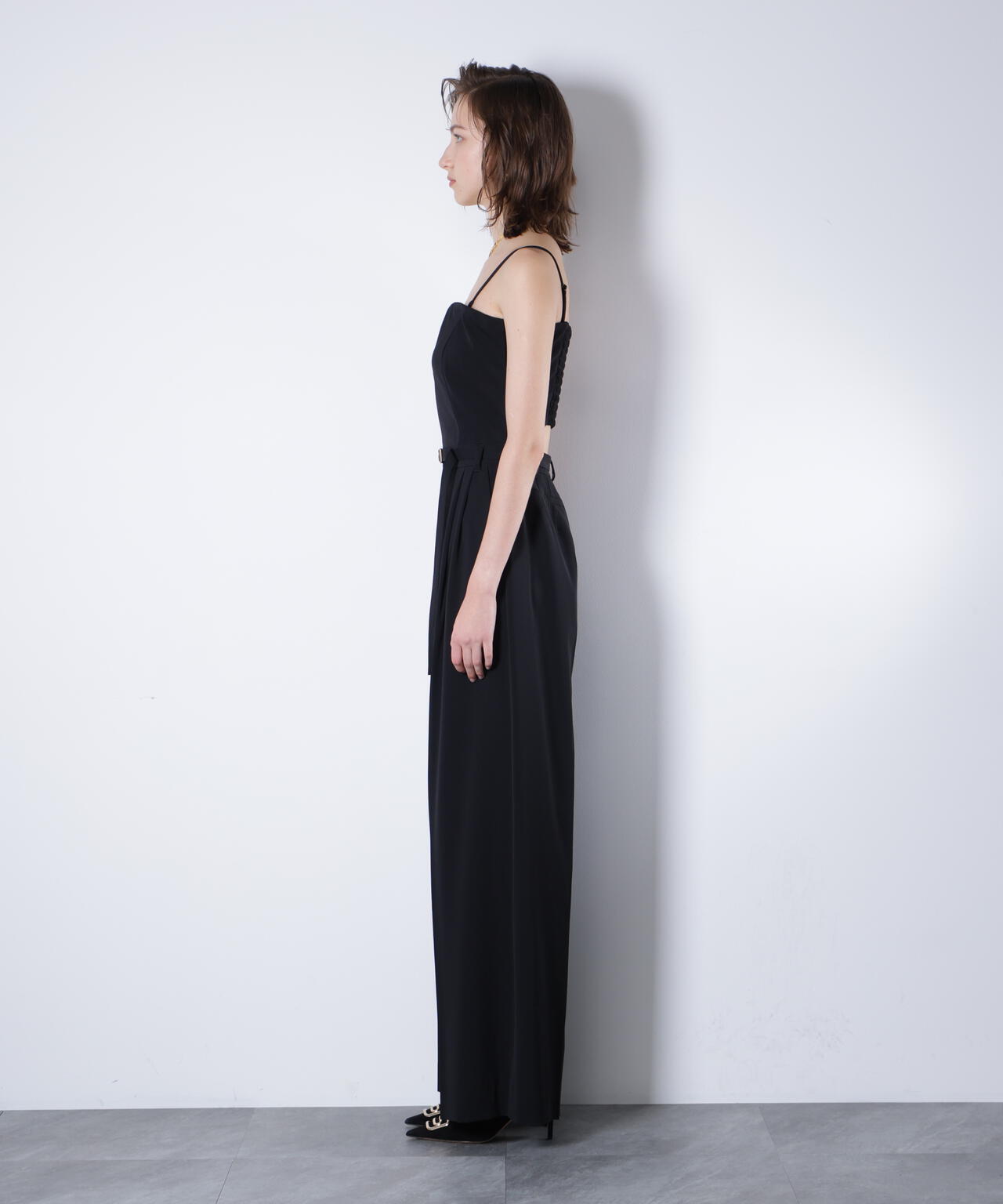 H 177cm B 76cm W 61cm H 89cm 着用サイズ：38