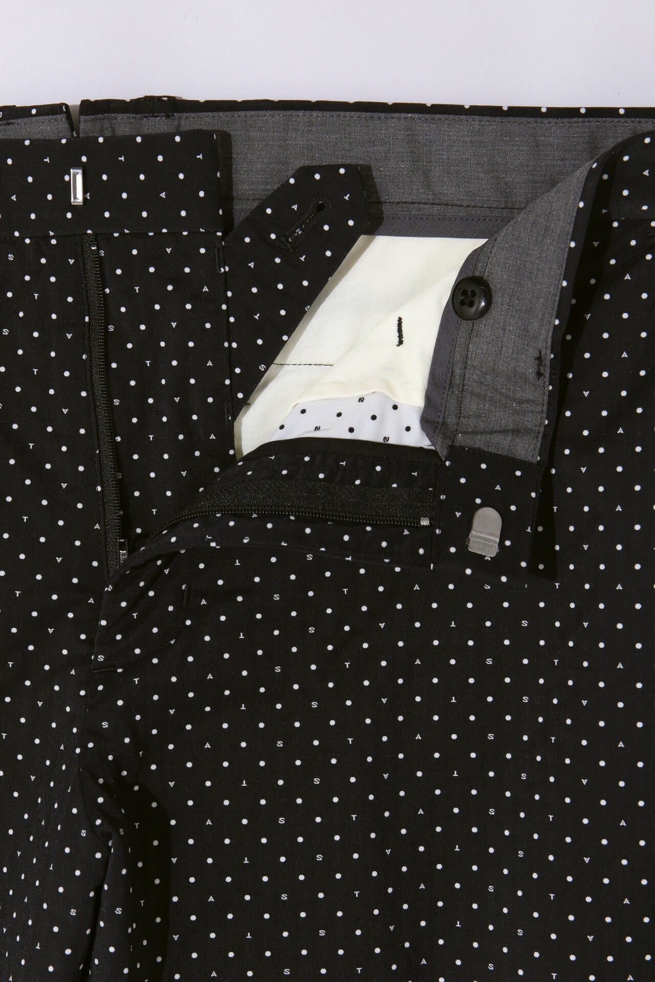 ピンドットロゴジャガードパンツ (MENS)