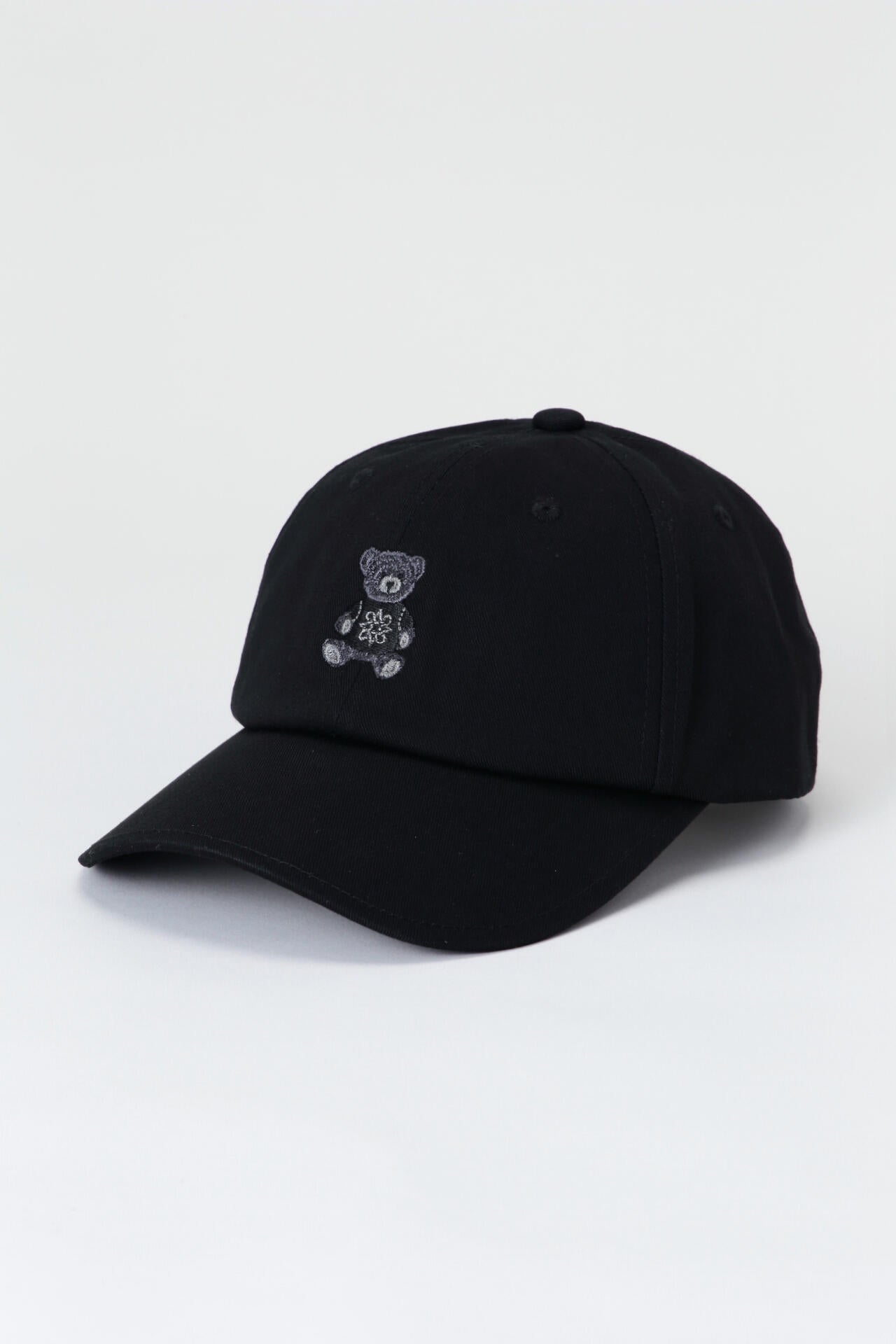 テディベア刺繍キャップ (UNISEX)