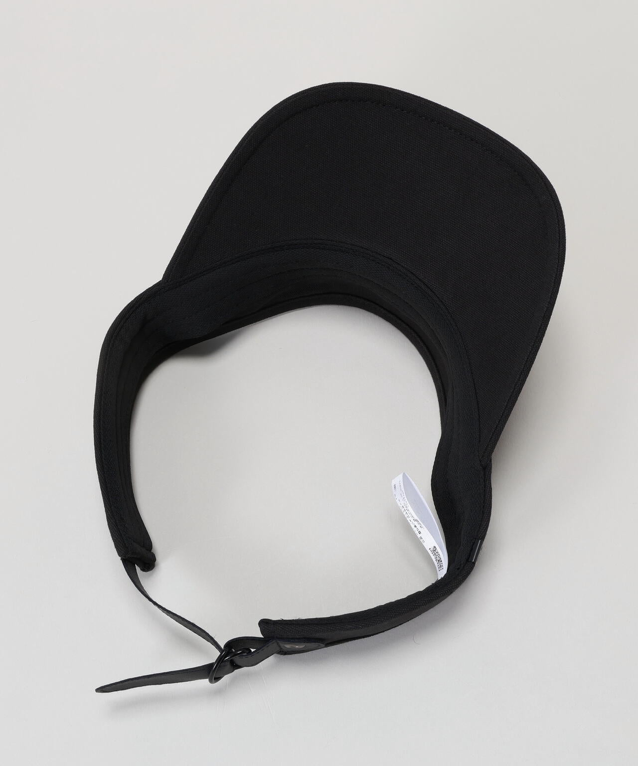 ロゴエンボスバイザー (UNISEX)