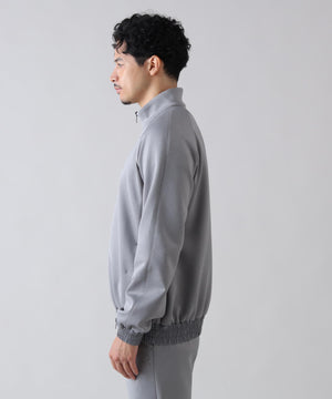 185cm C: 97 W:79 H:95 着用サイズ：L