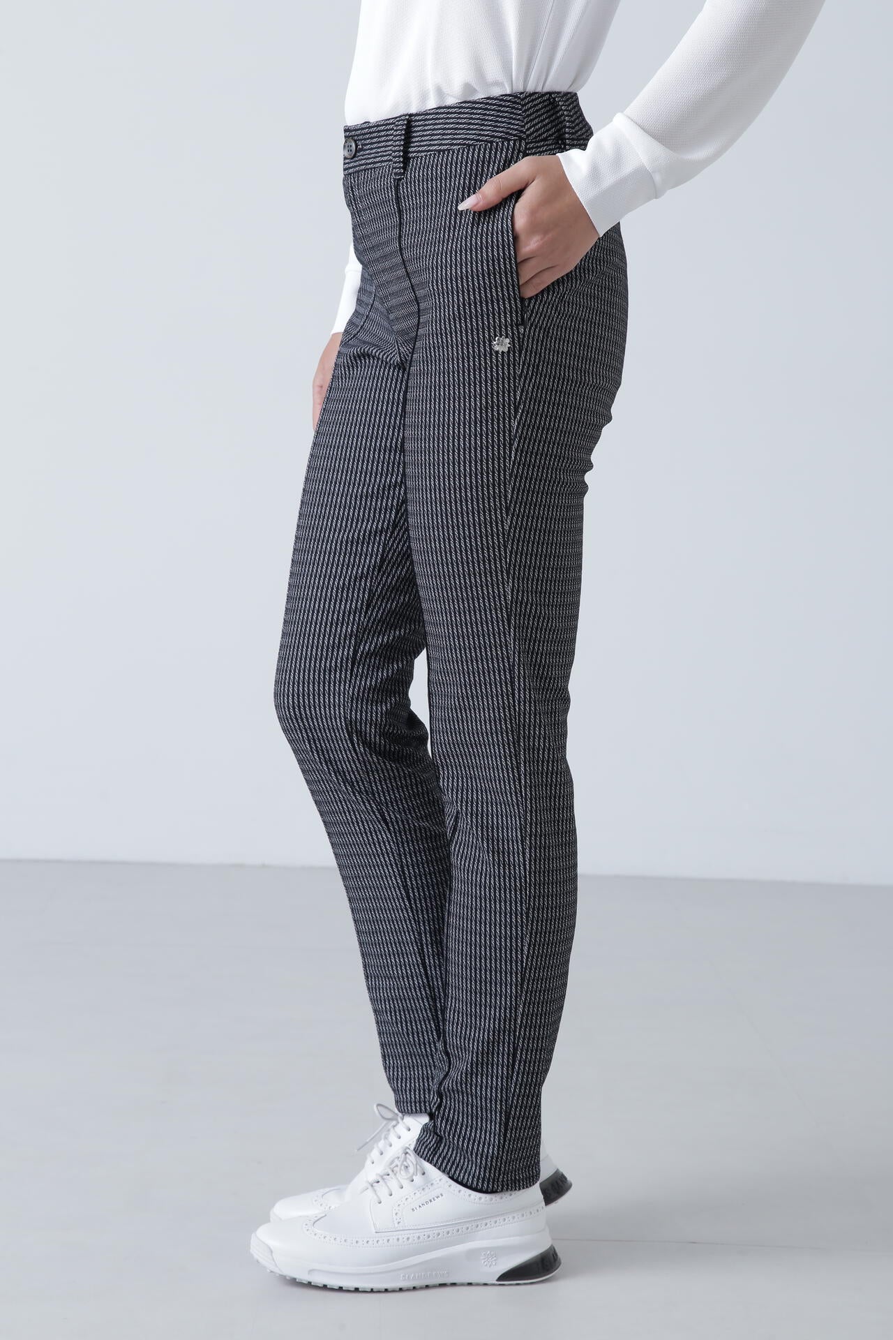 ストライプウェーブストレッチパンツ (WOMENS)