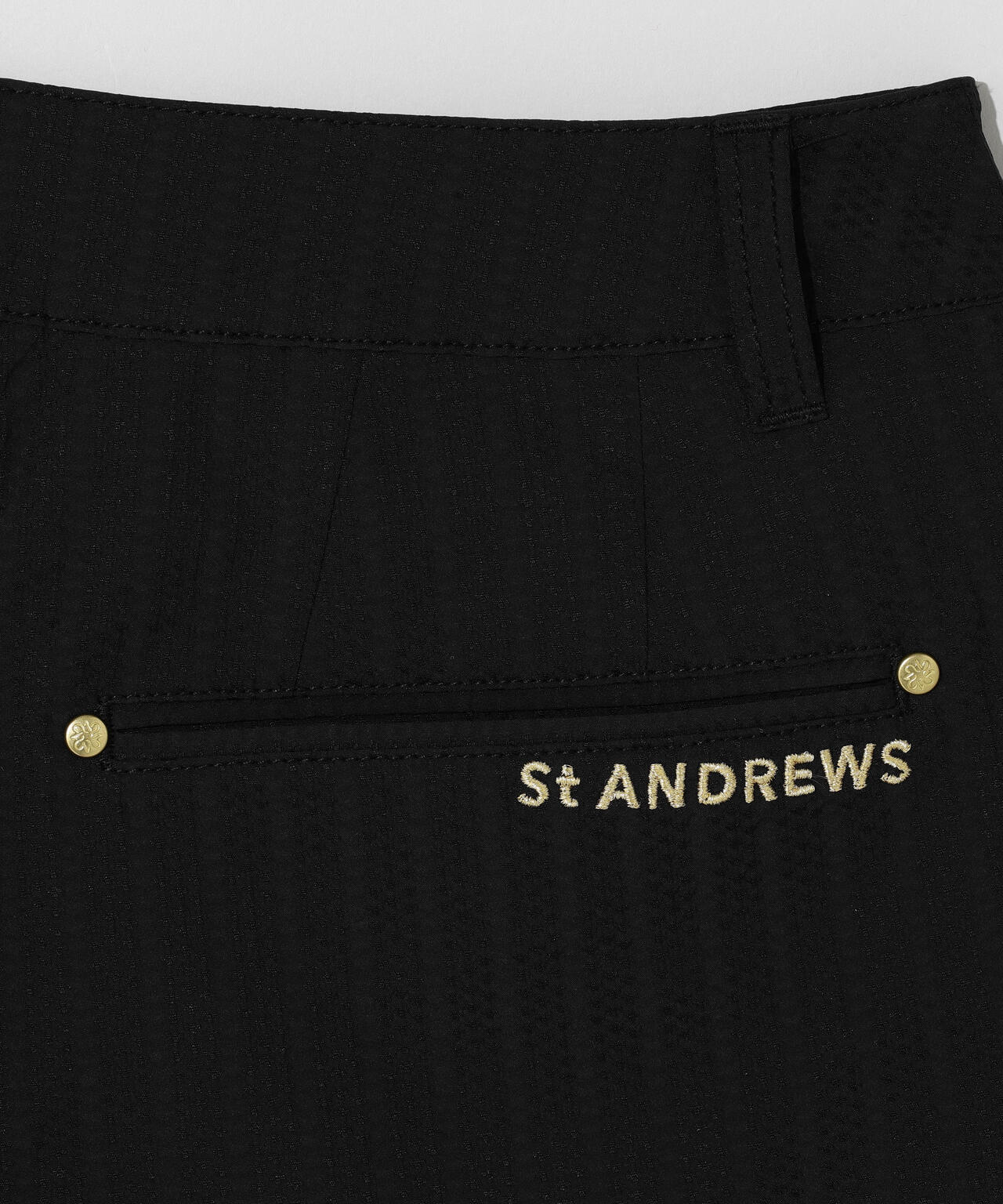 【ストレッチ】ドビーストライプショートパンツ (WOMENS)