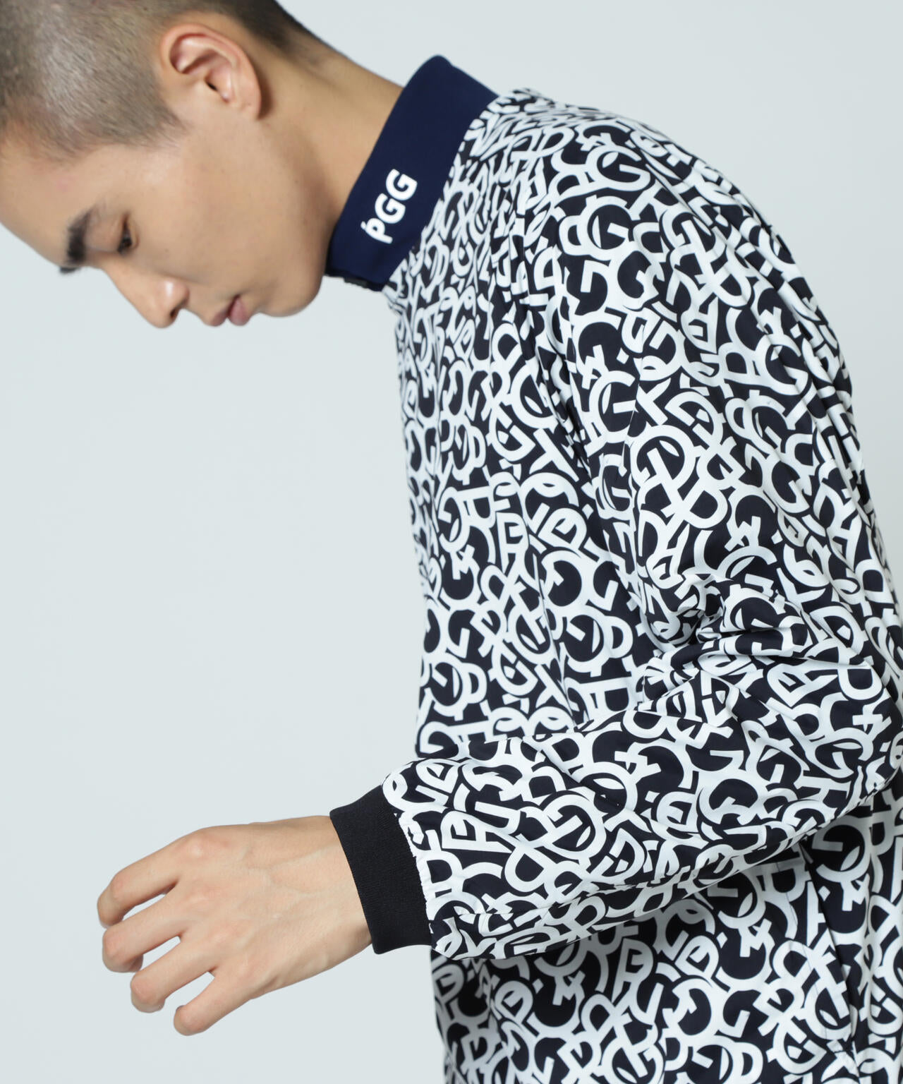 【PGG】【直営店舗&公式オンライン限定】Nyストレッチリップストップ×エプシロン ＜ロゴ総柄＞ (MENS)