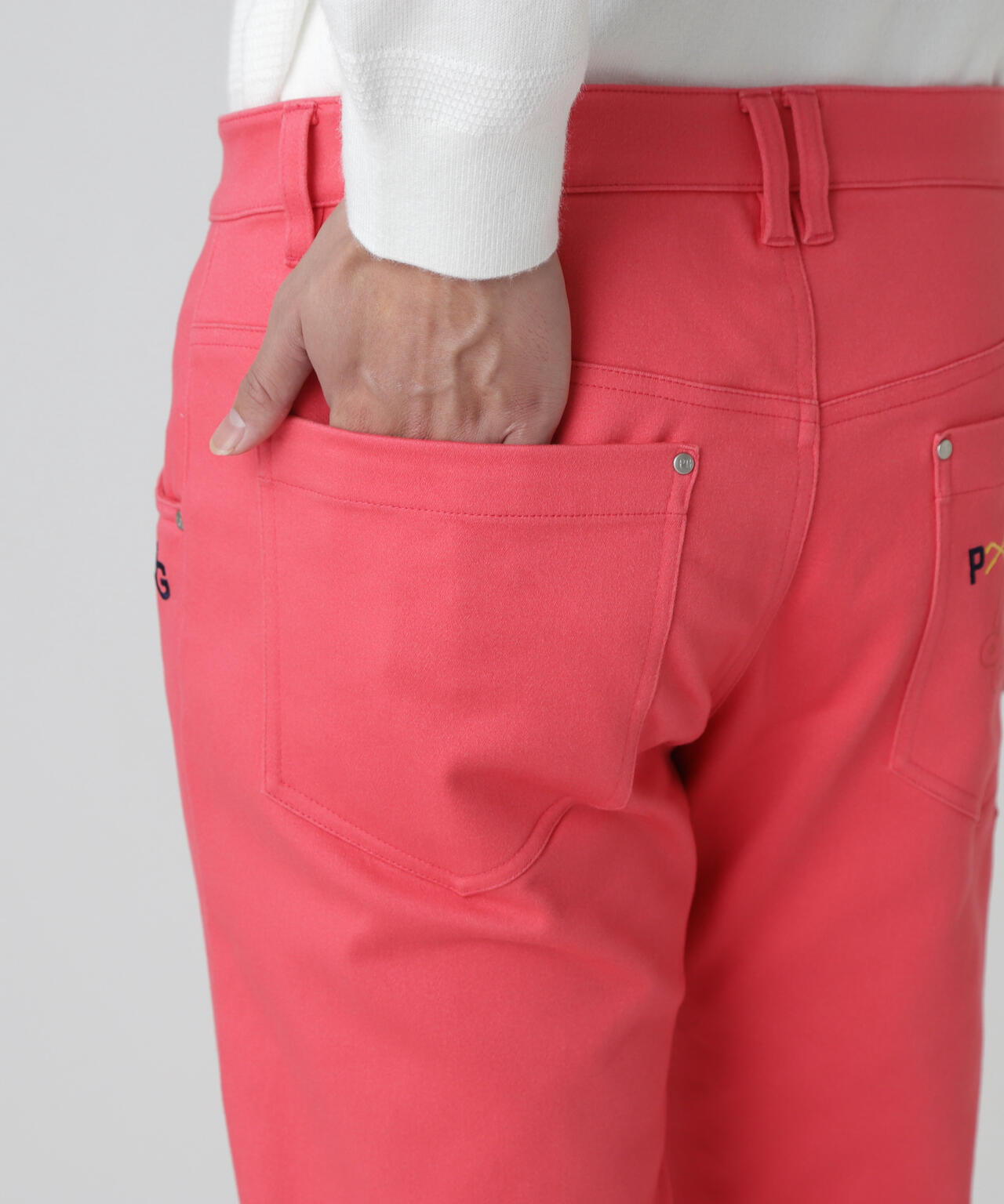 ストレッチパンツ