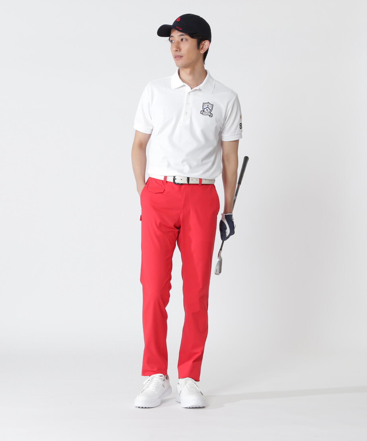 H:182cm/C:93/W:77/H:91 着用サイズ：5