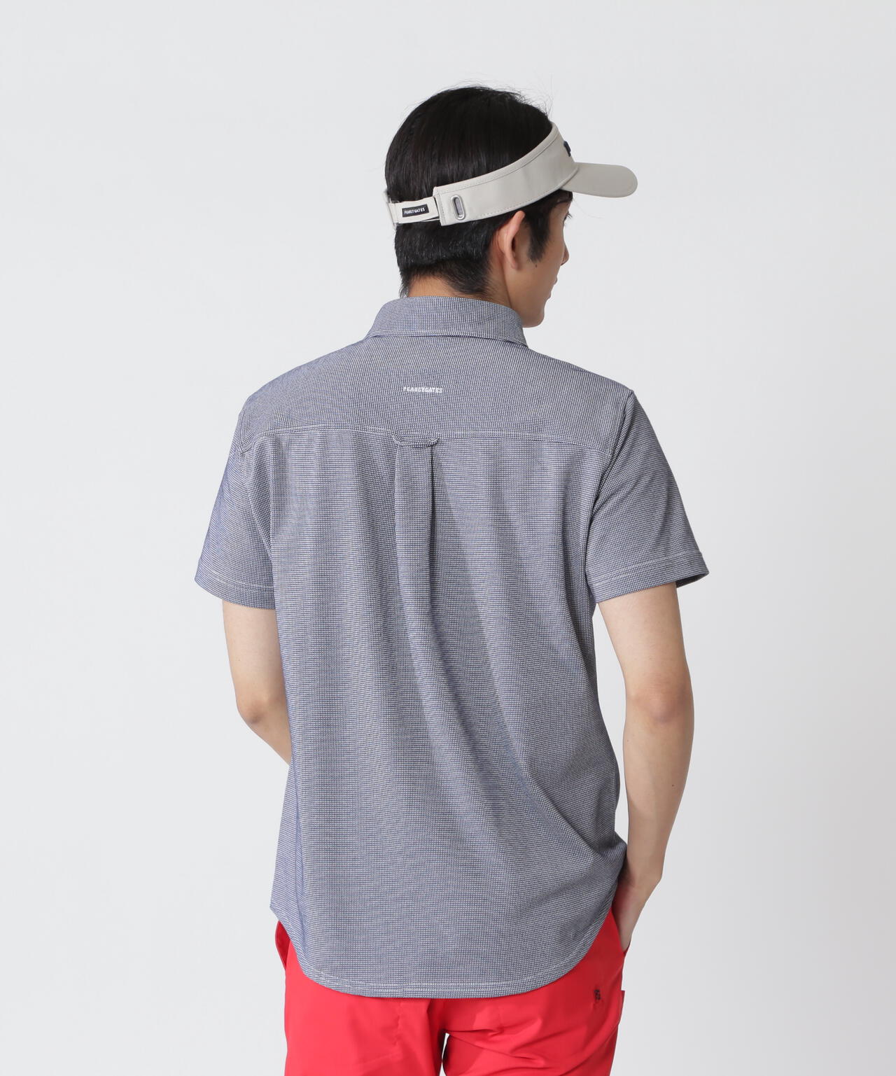 H:182cm/C:93/W:77/H:91 着用サイズ：5