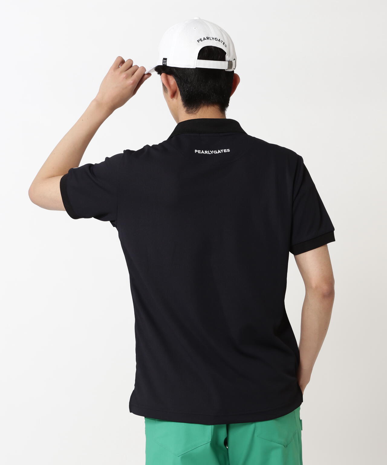 H:182cm/C:93/W:77/H:91 着用サイズ：5