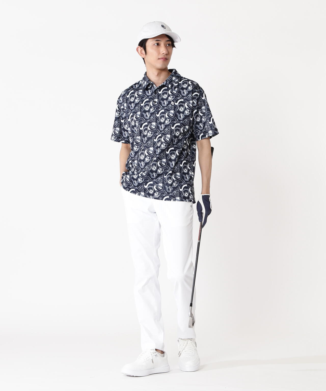 H:182cm/C:93/W:77/H:91 着用サイズ：5