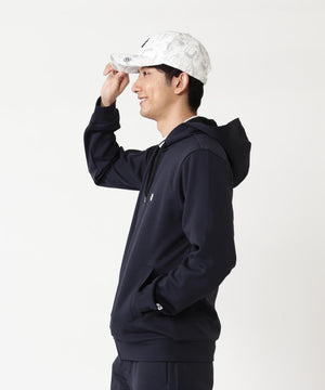 H:182cm/C:93/W:77/H:91 着用サイズ：5