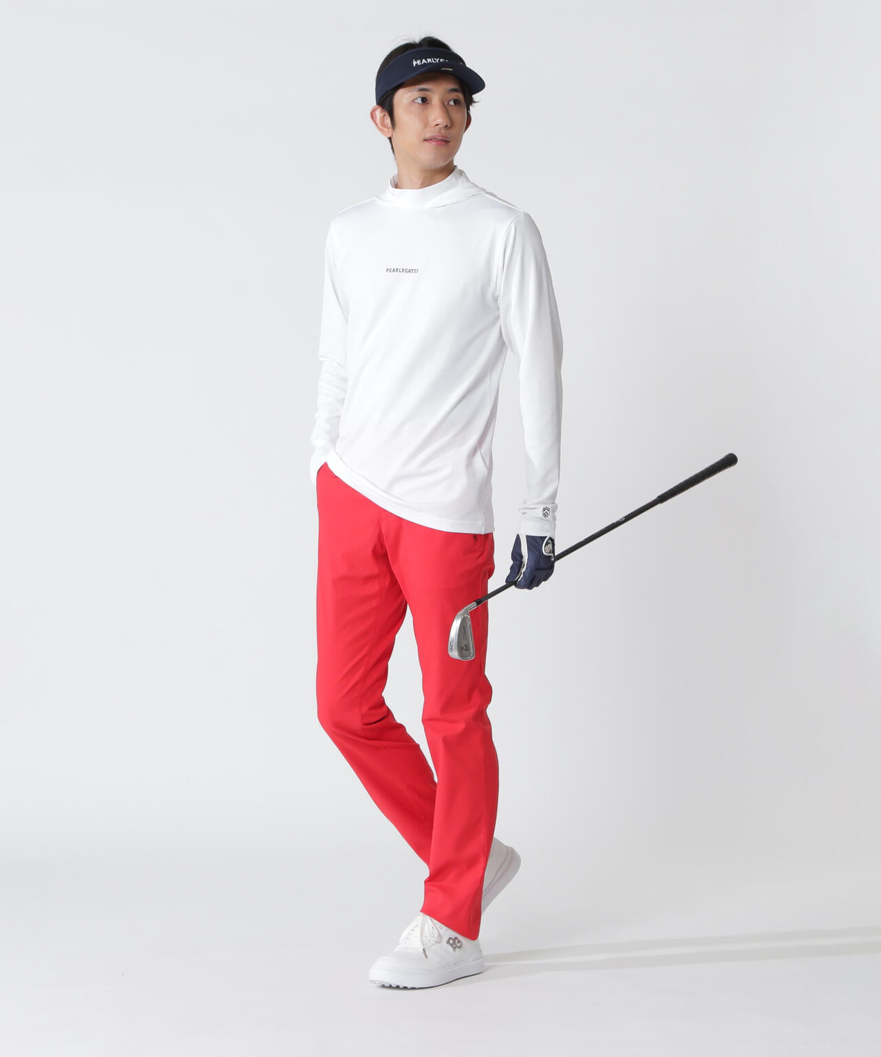 H:182cm/C:93/W:77/H:91 着用サイズ：5