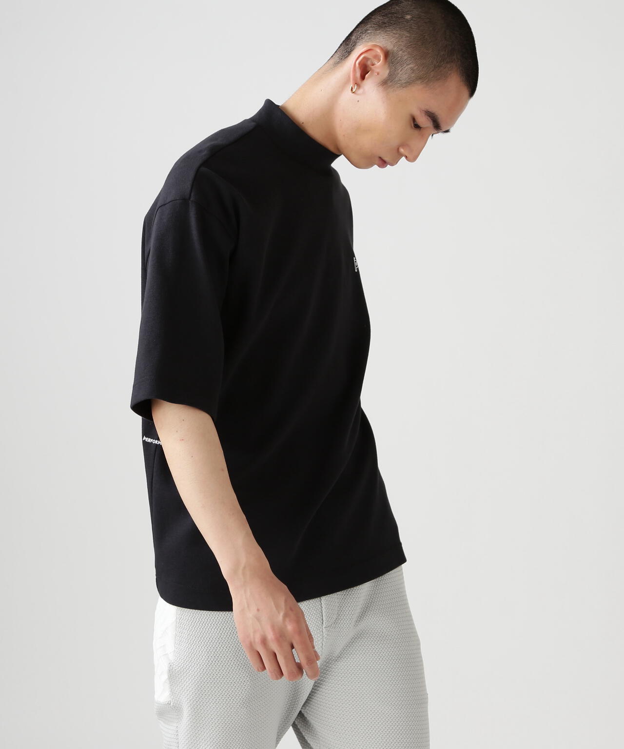 【PGG】【直営店舗&公式オンライン限定】パルパーエコＷメッシュ半袖モックネックカットソー (MENS)