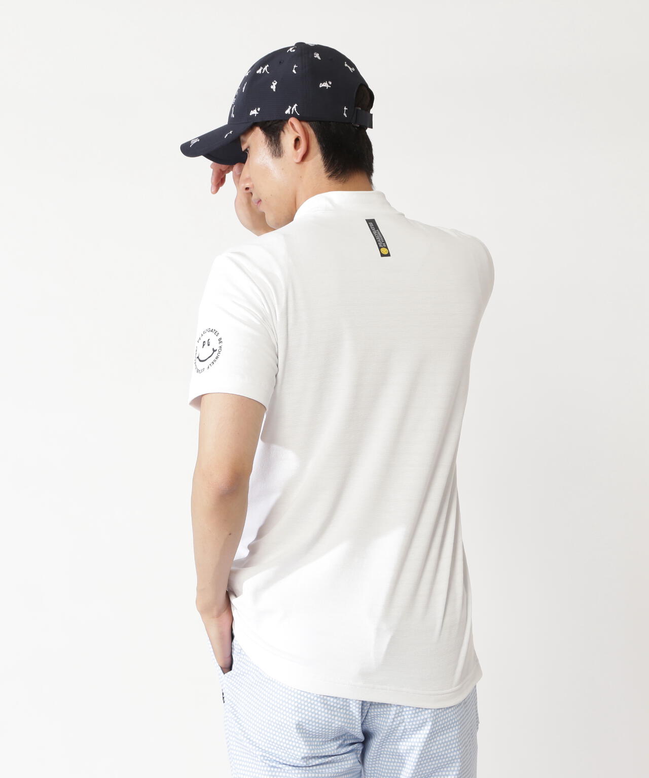H:182cm/C:93/W:77/H:91 着用サイズ：5