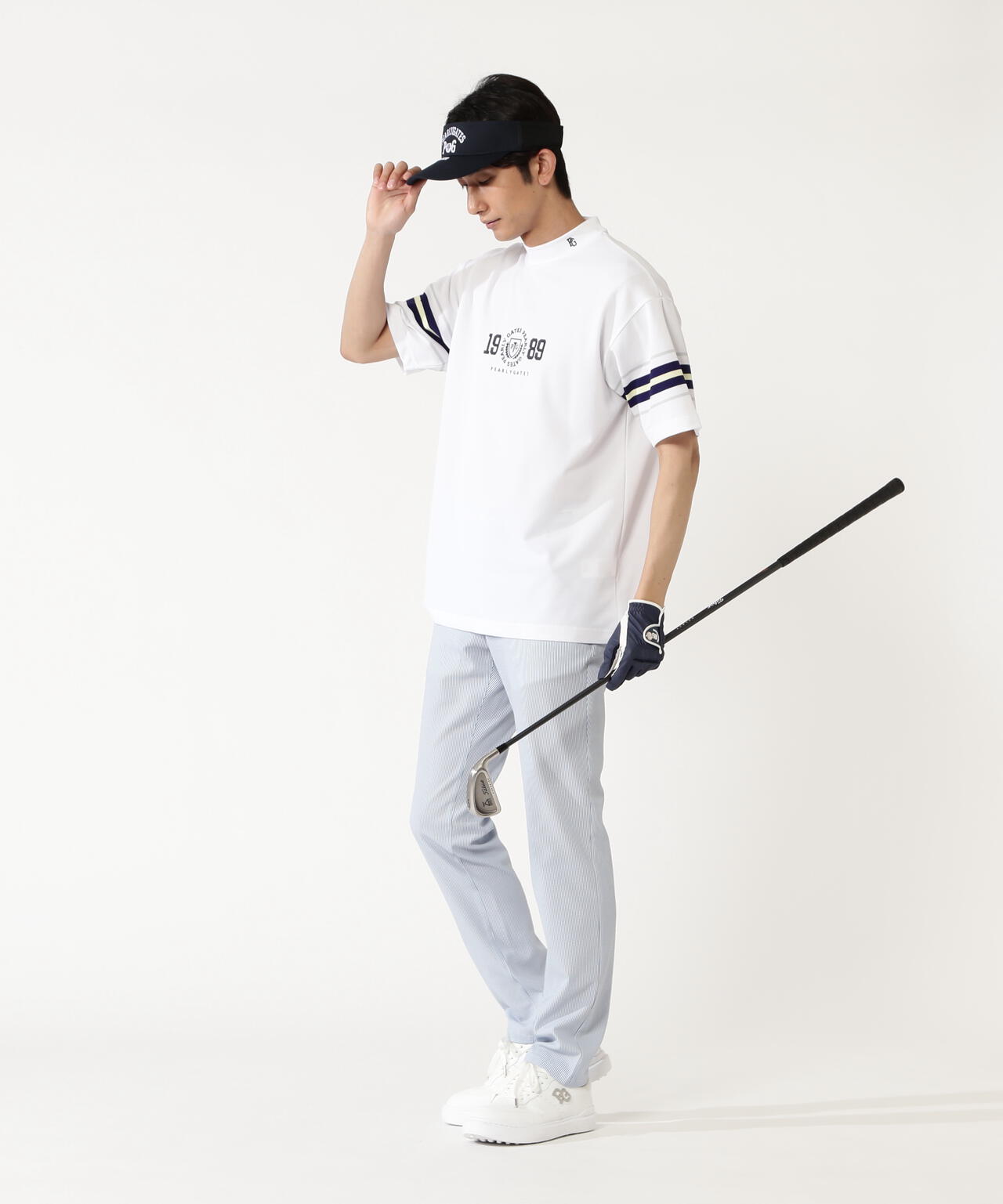 H:182cm/C:93/W:77/H:91 着用サイズ：5