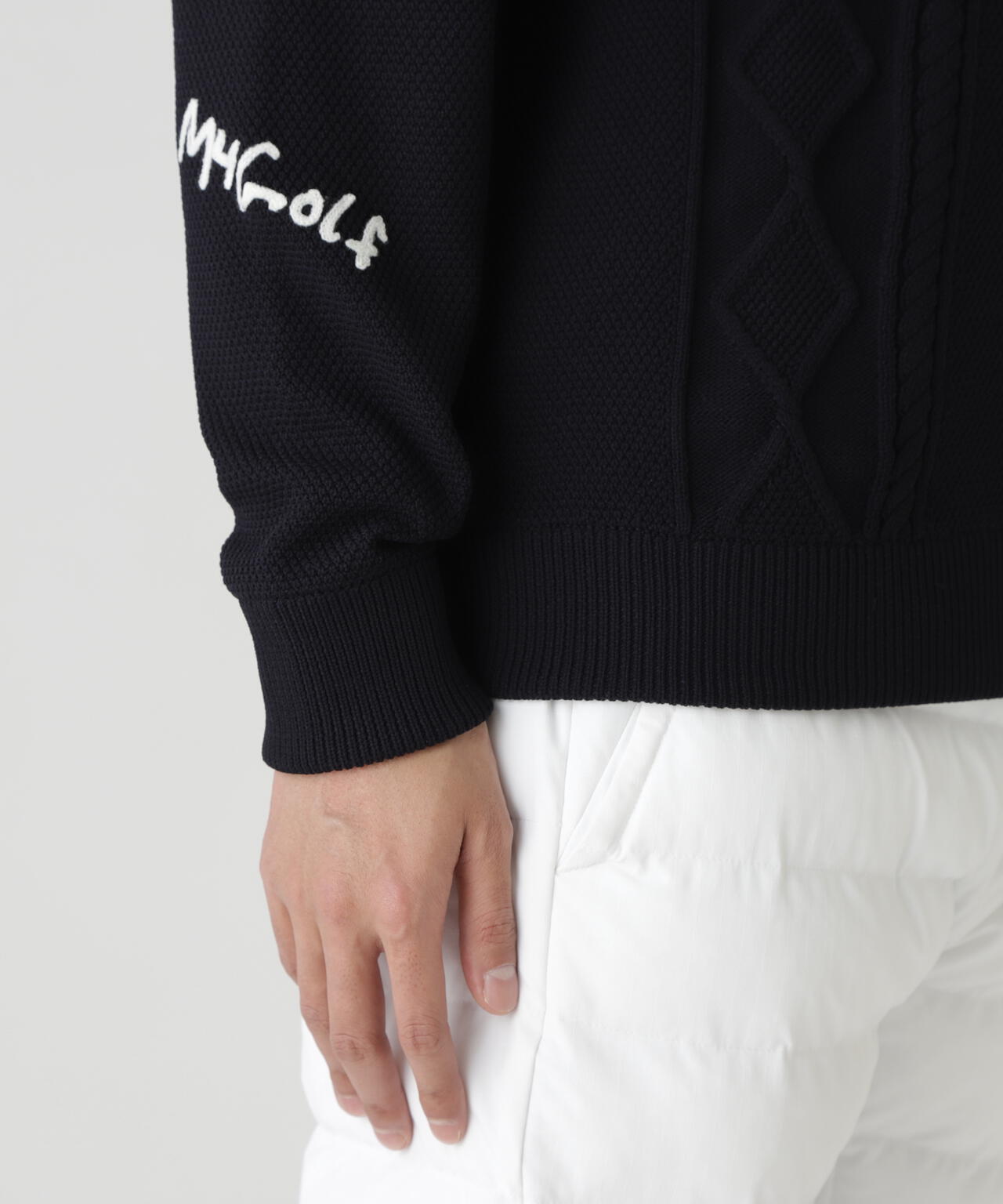 7Gアラン柄×刺繍ランダム編みクルーネックニットプルオーバー