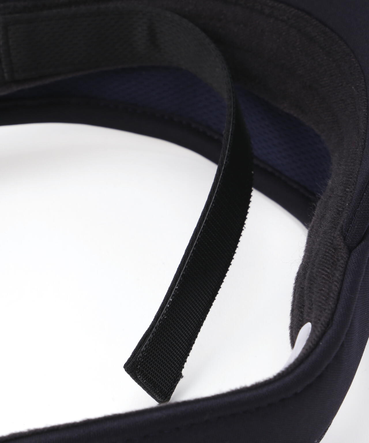Pロゴダンボールニットバイザー (UNISEX)
