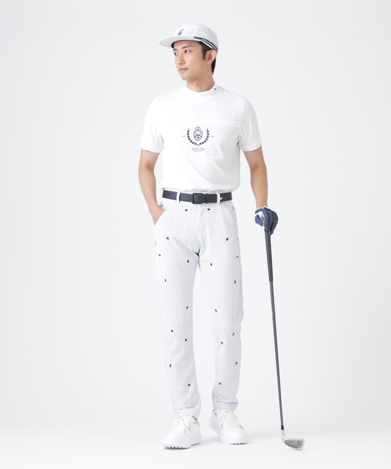 H:182cm/C:93/W:77/H:91 着用サイズ：5