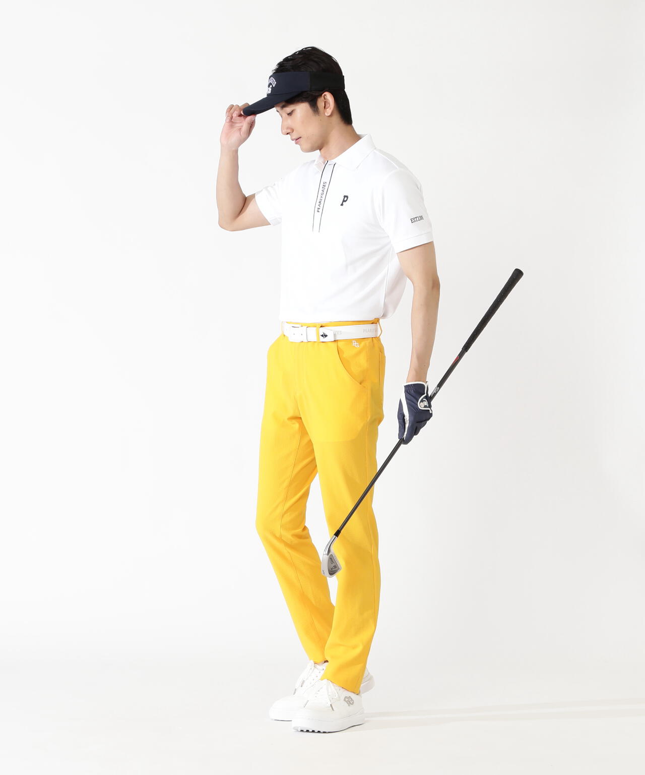 H:182cm/C:93/W:77/H:91 着用サイズ：5
