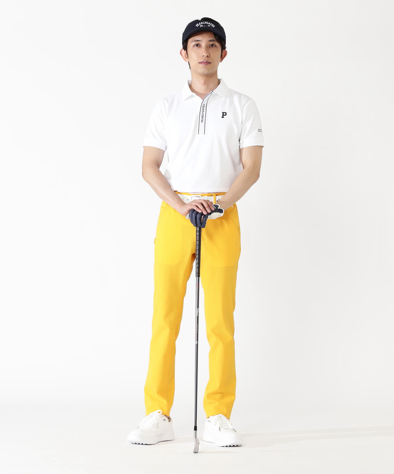 H:182cm/C:93/W:77/H:91 着用サイズ：5