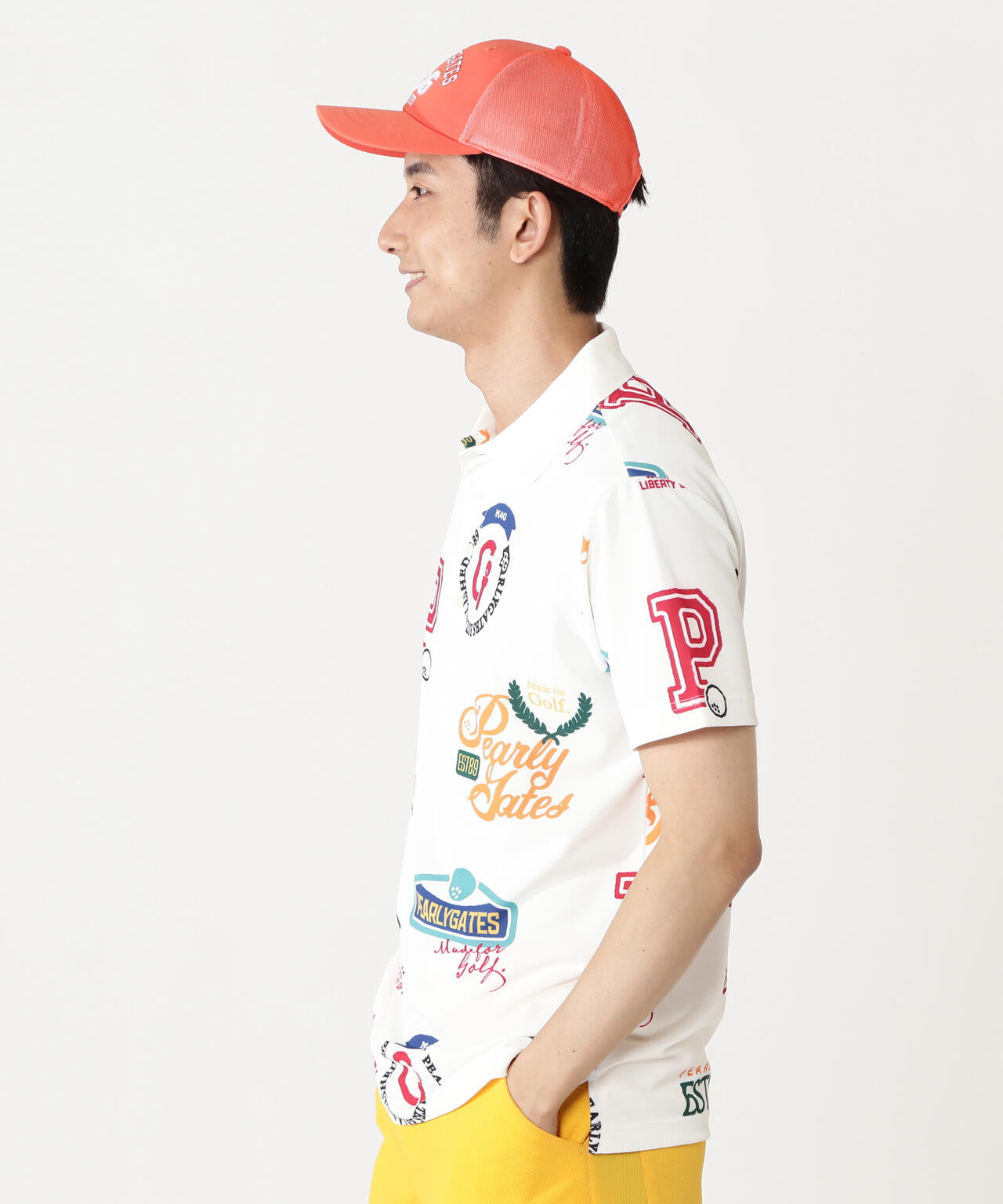 H:182cm/C:93/W:77/H:91 着用サイズ：5