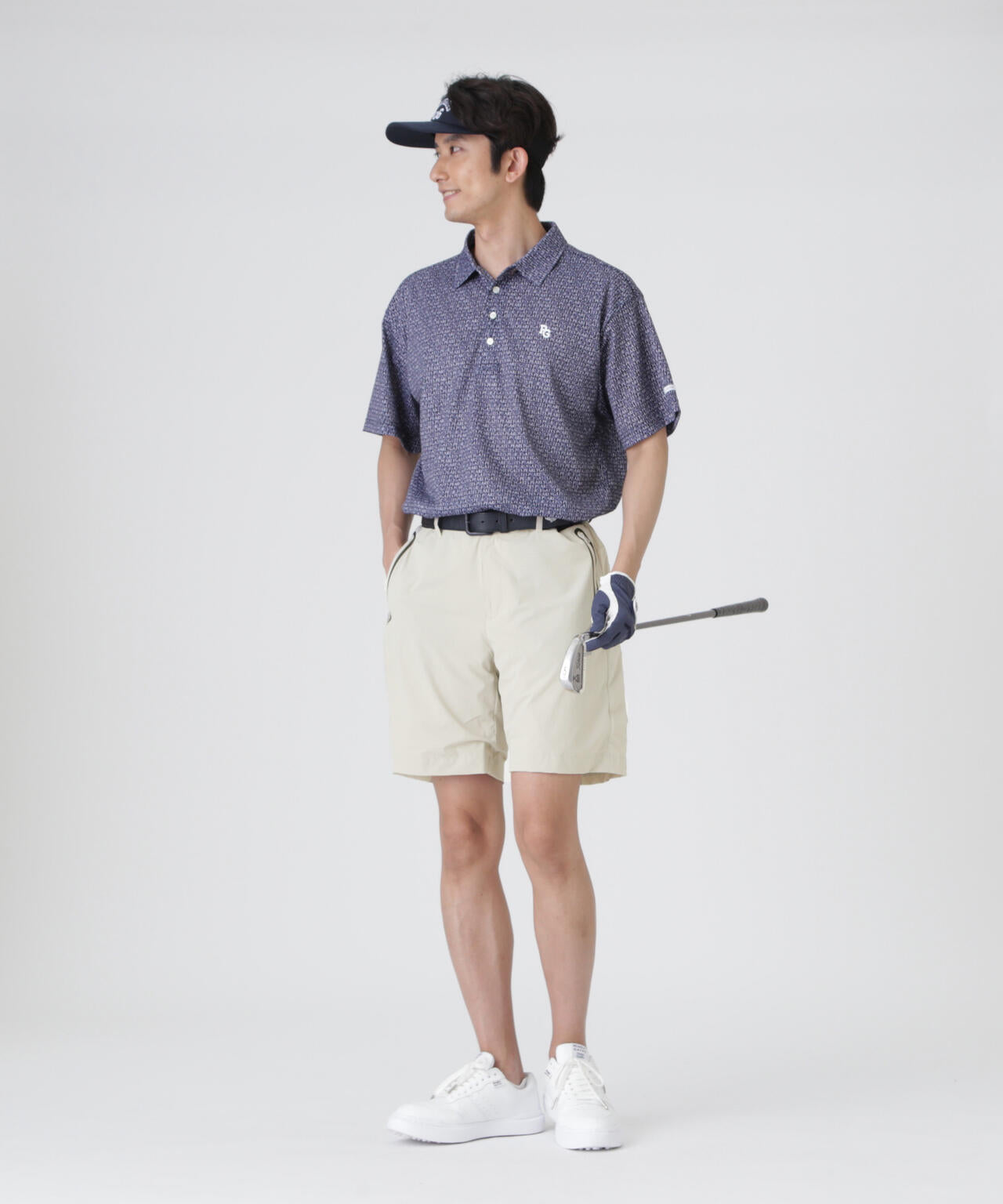 H:182cm/C:93/W:77/H:91 着用サイズ：5