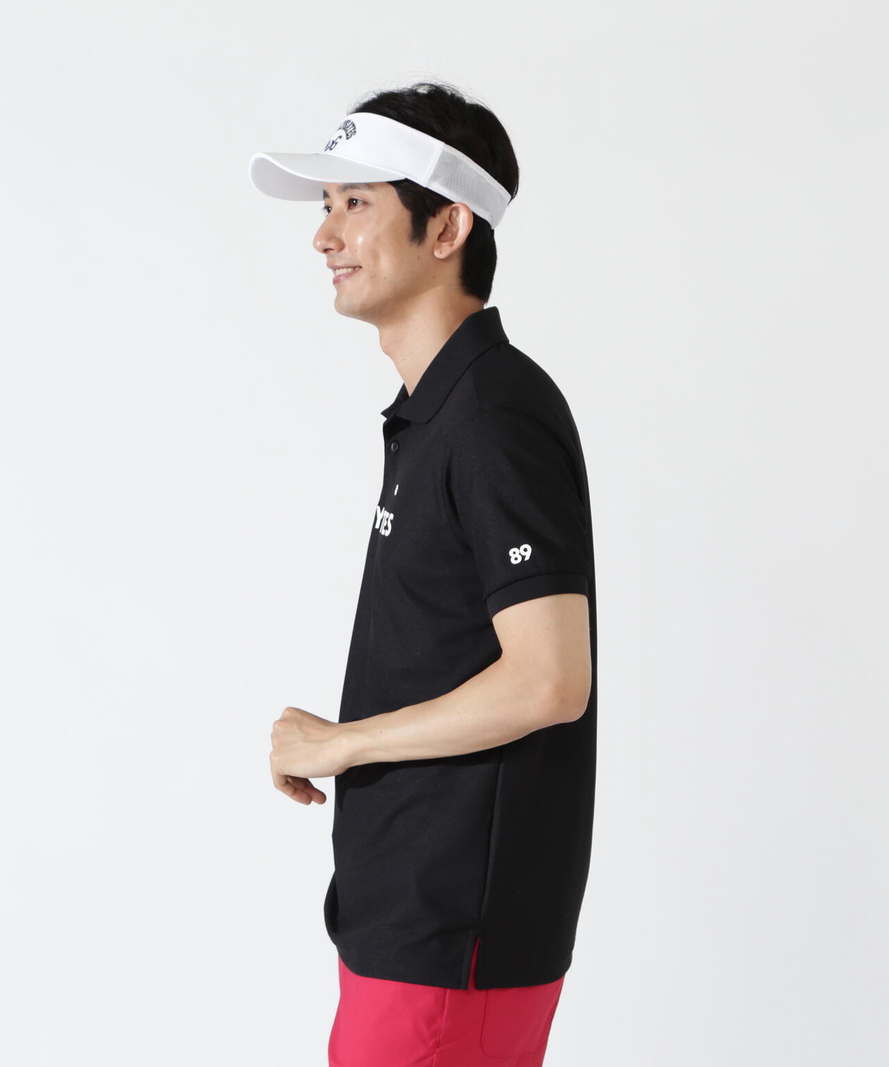 H:182cm/C:93/W:77/H:91 着用サイズ：5