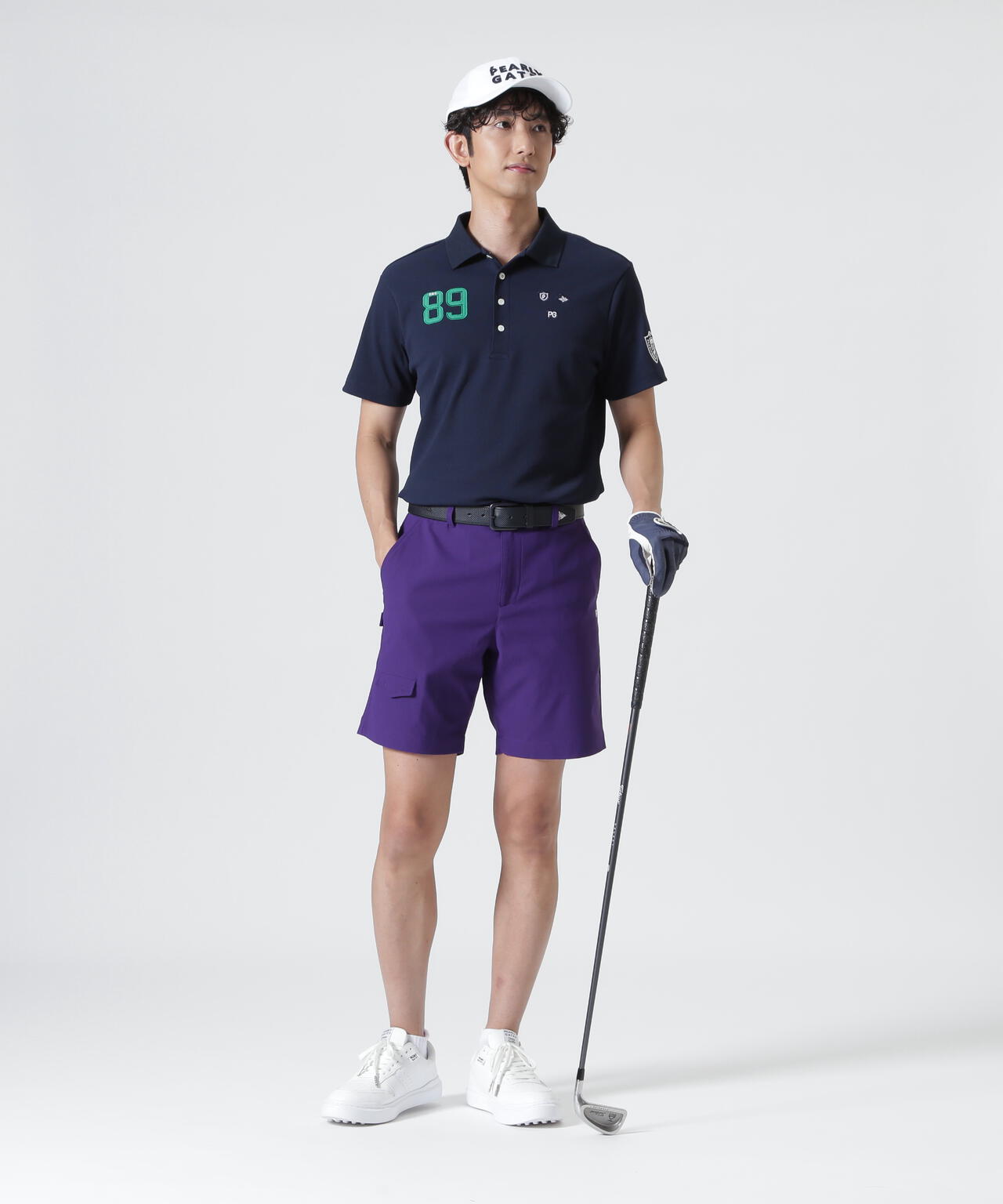 H:182cm/C:93/W:77/H:91 着用サイズ：5
