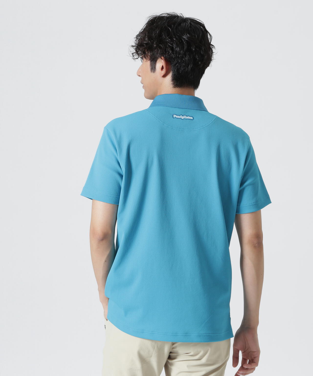 H:182cm/C:93/W:77/H:91 着用サイズ：5