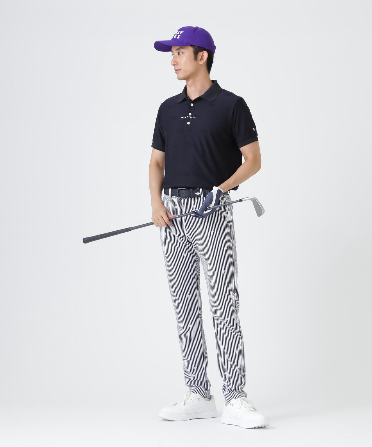 H:182cm/C:93/W:77/H:91 着用サイズ：5