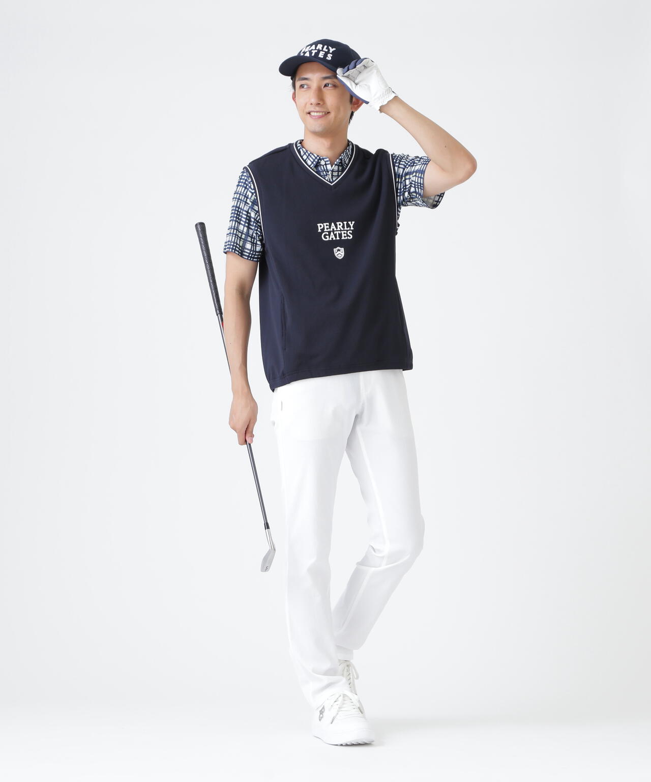 H:182cm/C:93/W:77/H:91 着用サイズ：5