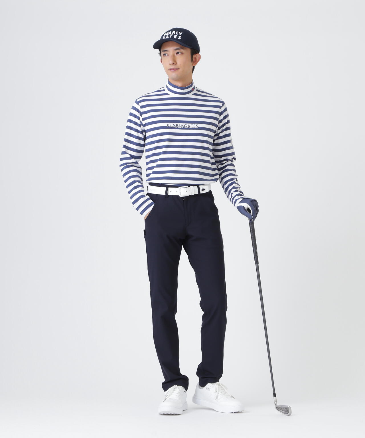 H:182cm/C:93/W:77/H:91 着用サイズ：5