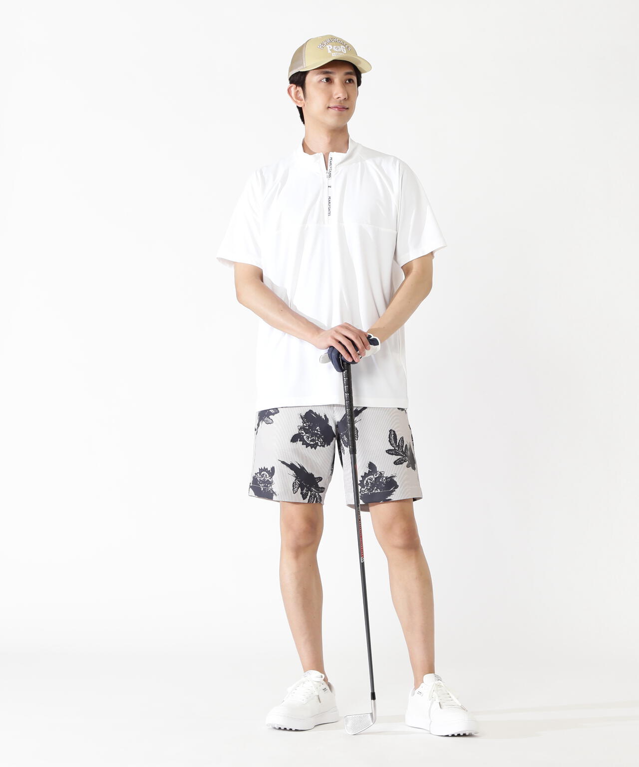 H:182cm/C:93/W:77/H:91 着用サイズ：5