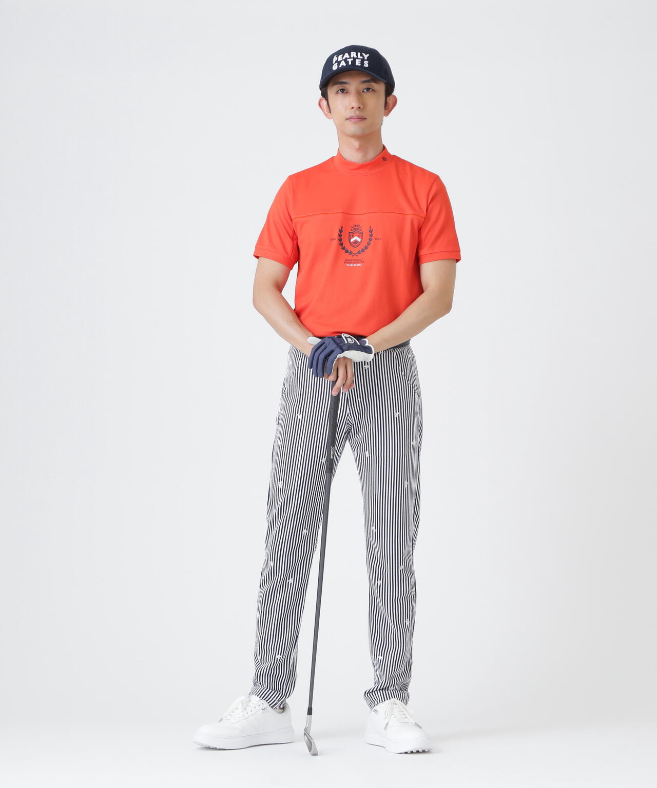 H:182cm/C:93/W:77/H:91 着用サイズ：5