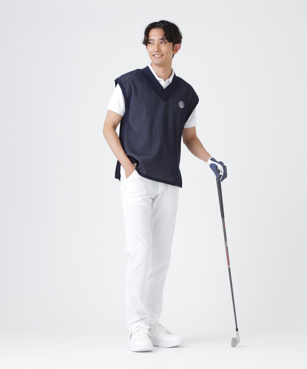 H:182cm/C:93/W:77/H:91 着用サイズ：5