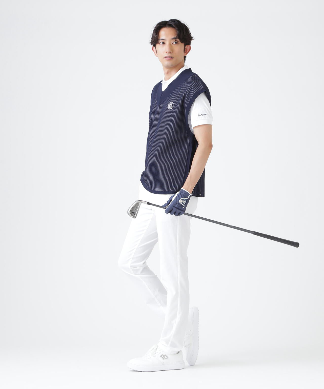 H:182cm/C:93/W:77/H:91 着用サイズ：5