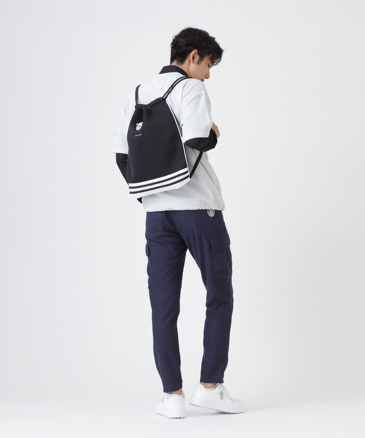 H:182cm/C:93/W:77/H:91