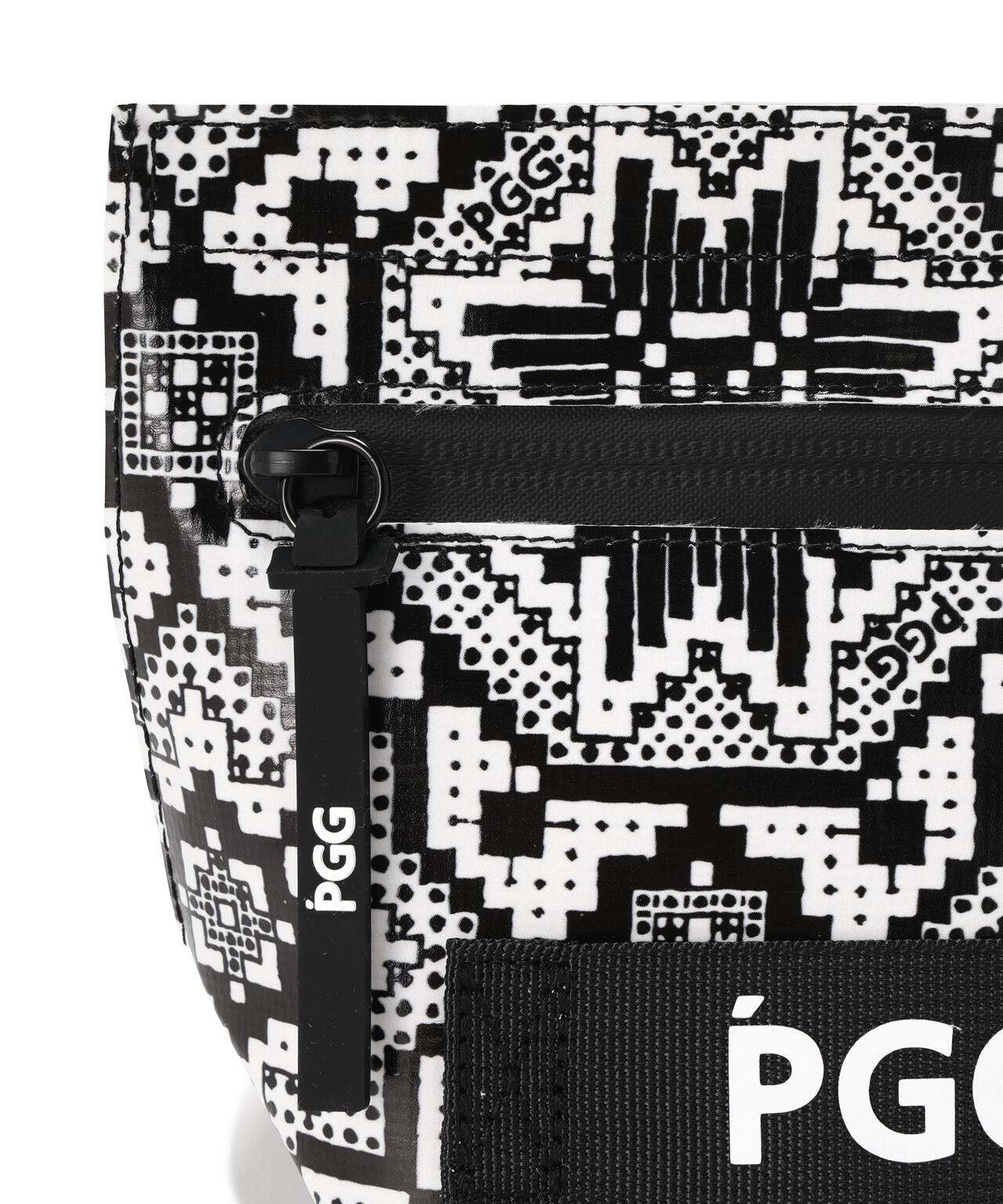 【PGG】【直営店舗&公式オンライン限定】PVCマルチポーチ ＜フローズン柄＞ (UNISEX)