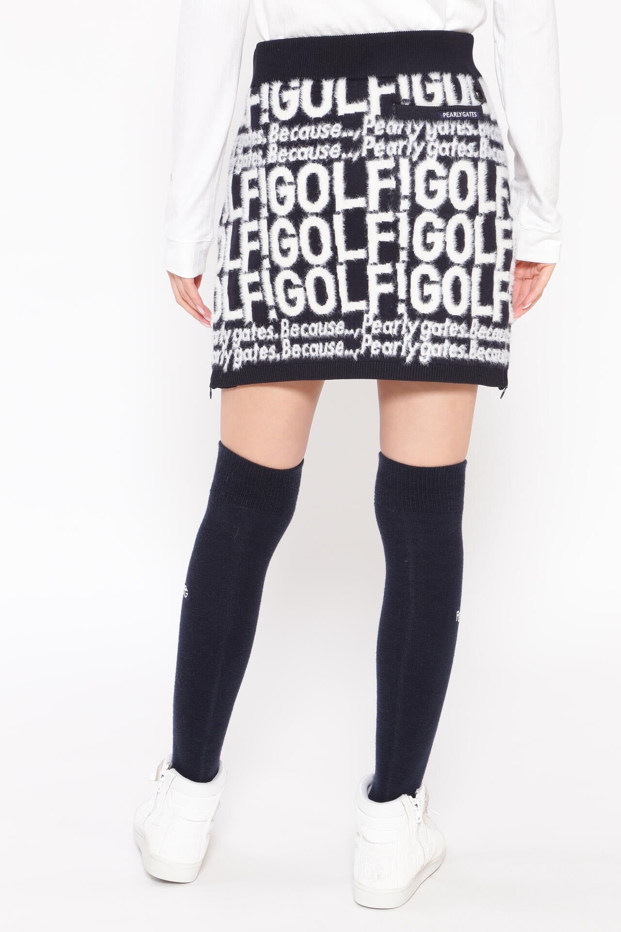 GOLF柄ジャガード ニットスカート ＜GOLFロゴ＞