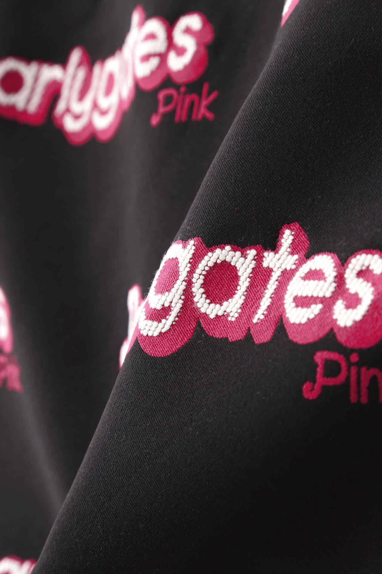 ポリエステルストレッチロゴジャガード スカート ＜Pink with BLACK＞