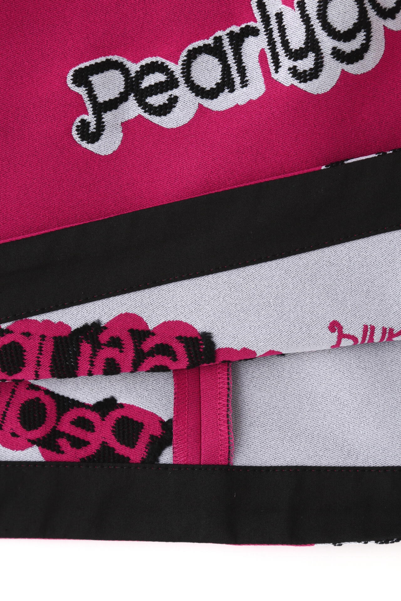ポリエステルストレッチロゴジャガード スカート ＜Pink with BLACK＞