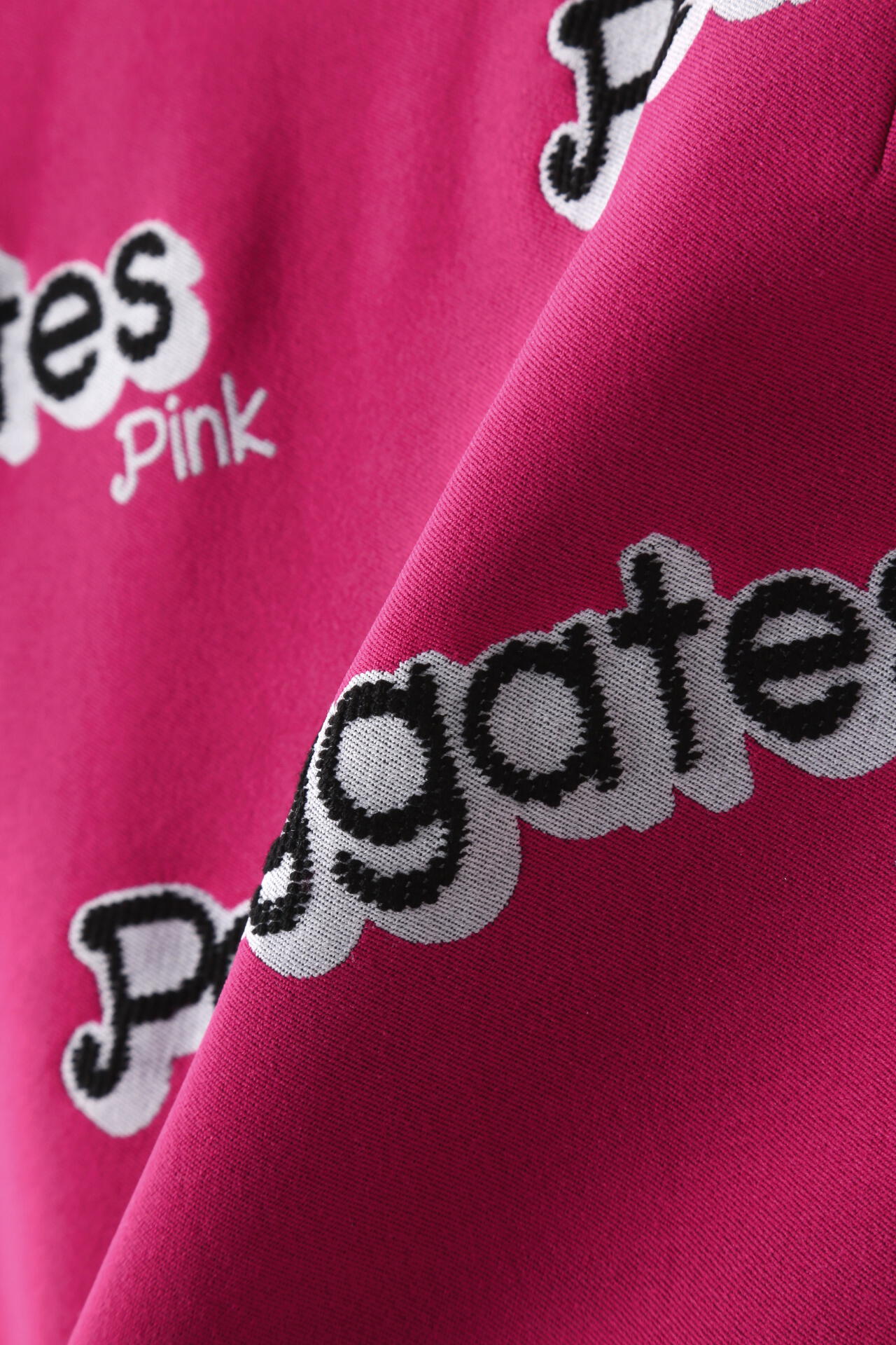 ポリエステルストレッチロゴジャガード スカート ＜Pink with BLACK＞