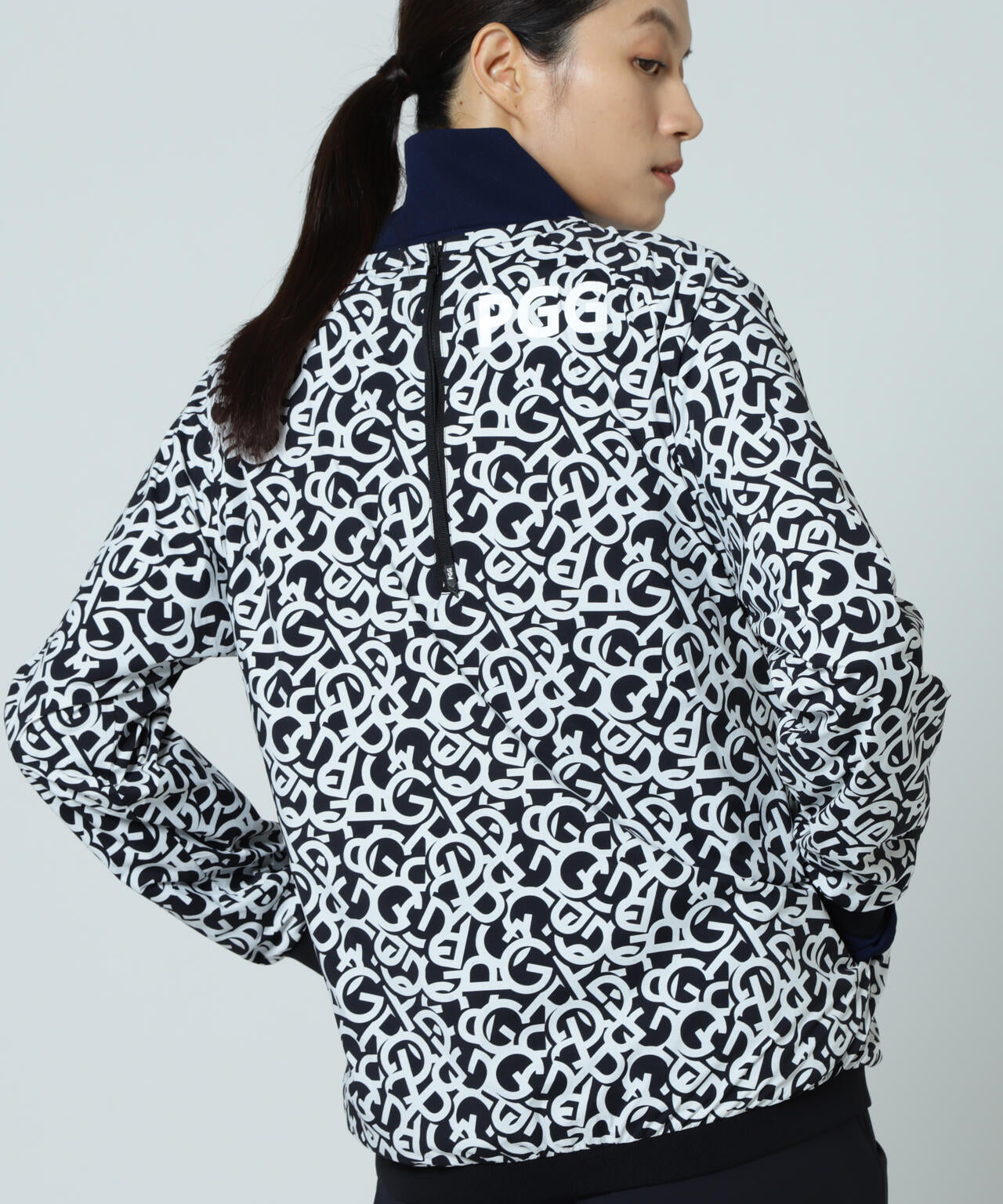 【PGG】【直営店舗&公式オンライン限定】Nyストレッチリップストップ×エプシロン ＜ロゴ総柄＞ (LADIES)