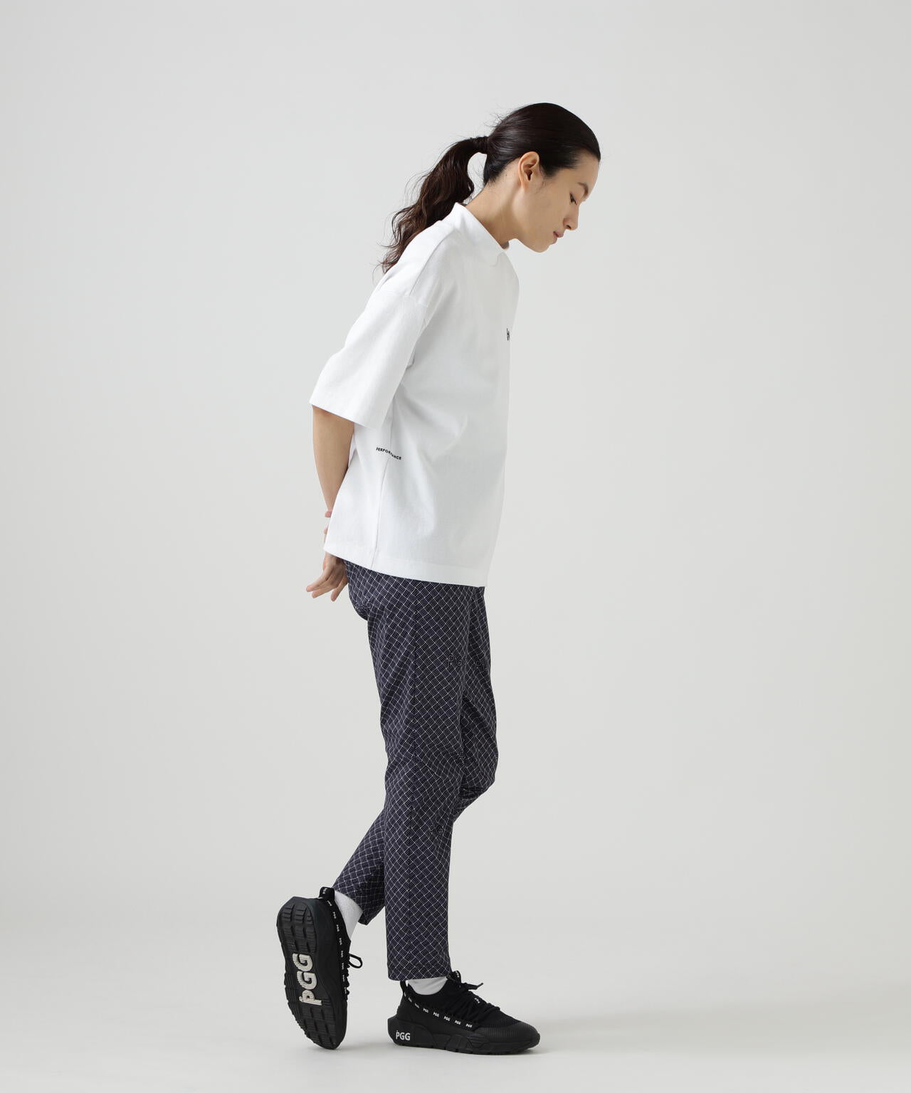 165cm/B:77cm/W:57cm/H:79cm 着用サイズ：1