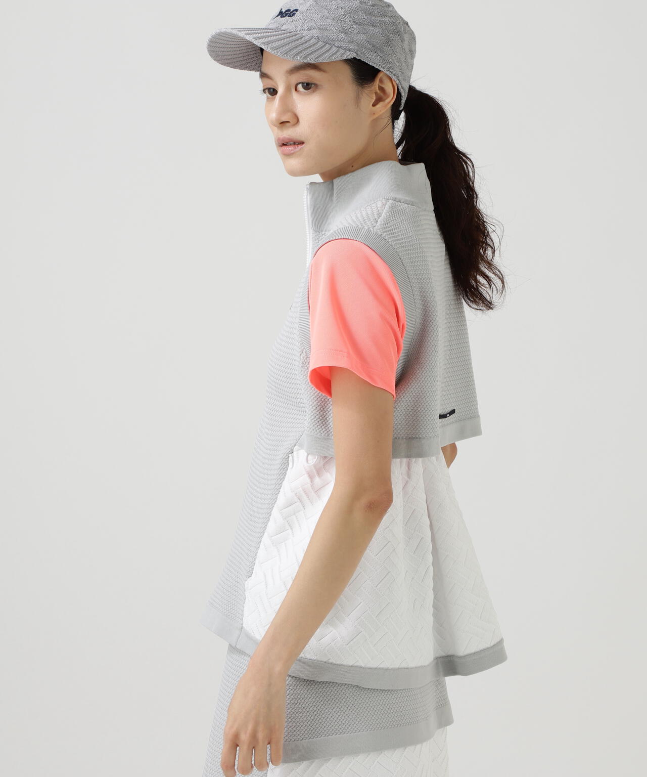 165cm/B:77cm/W:57cm/H:79cm 着用サイズ：1