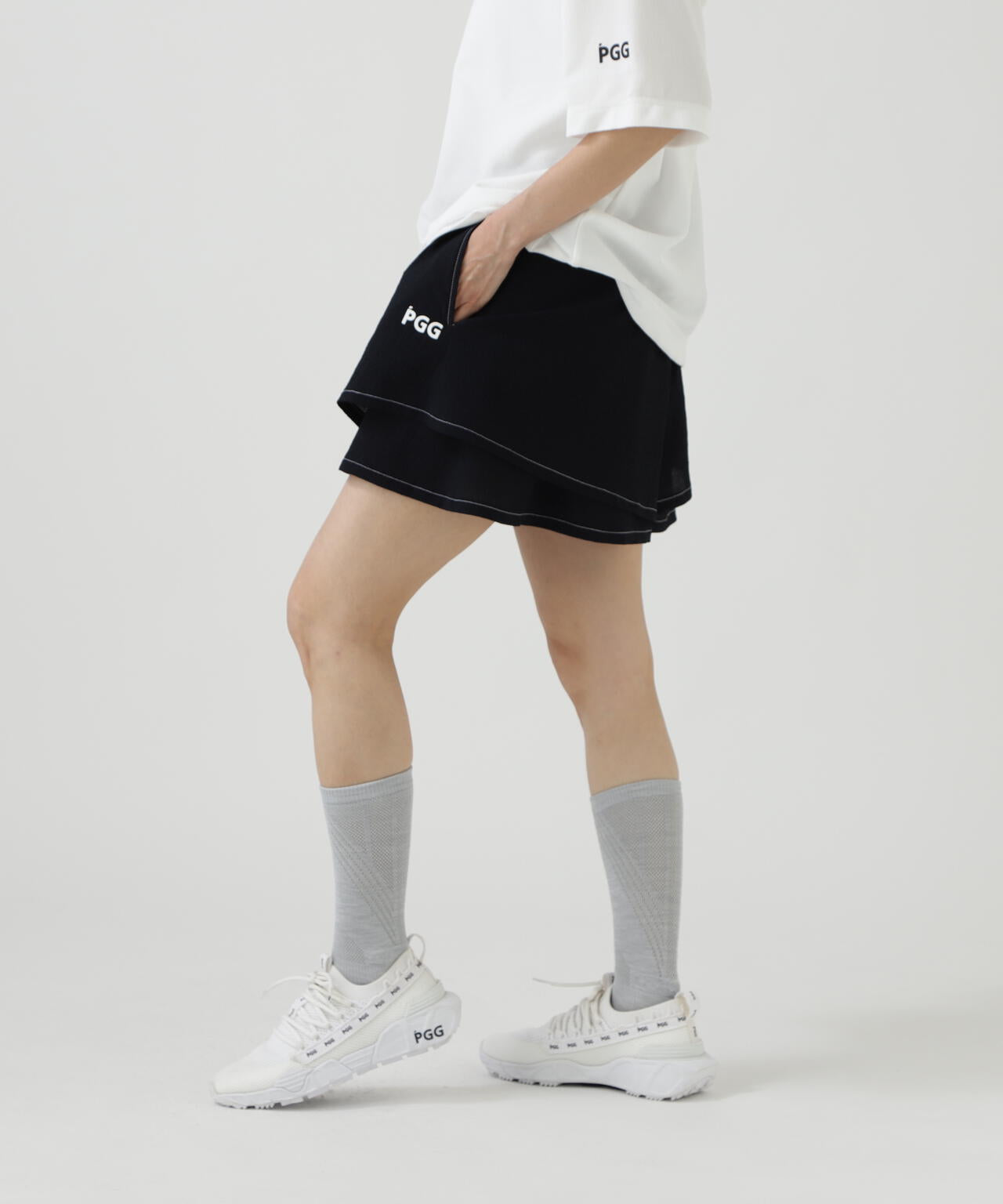 165cm/B:77cm/W:57cm/H:79cm 着用サイズ：1