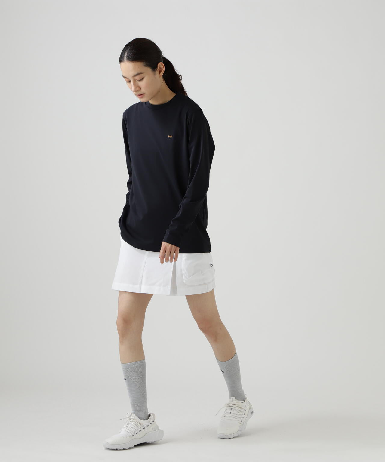 165cm/B:77cm/W:57cm/H:79cm 着用サイズ：1