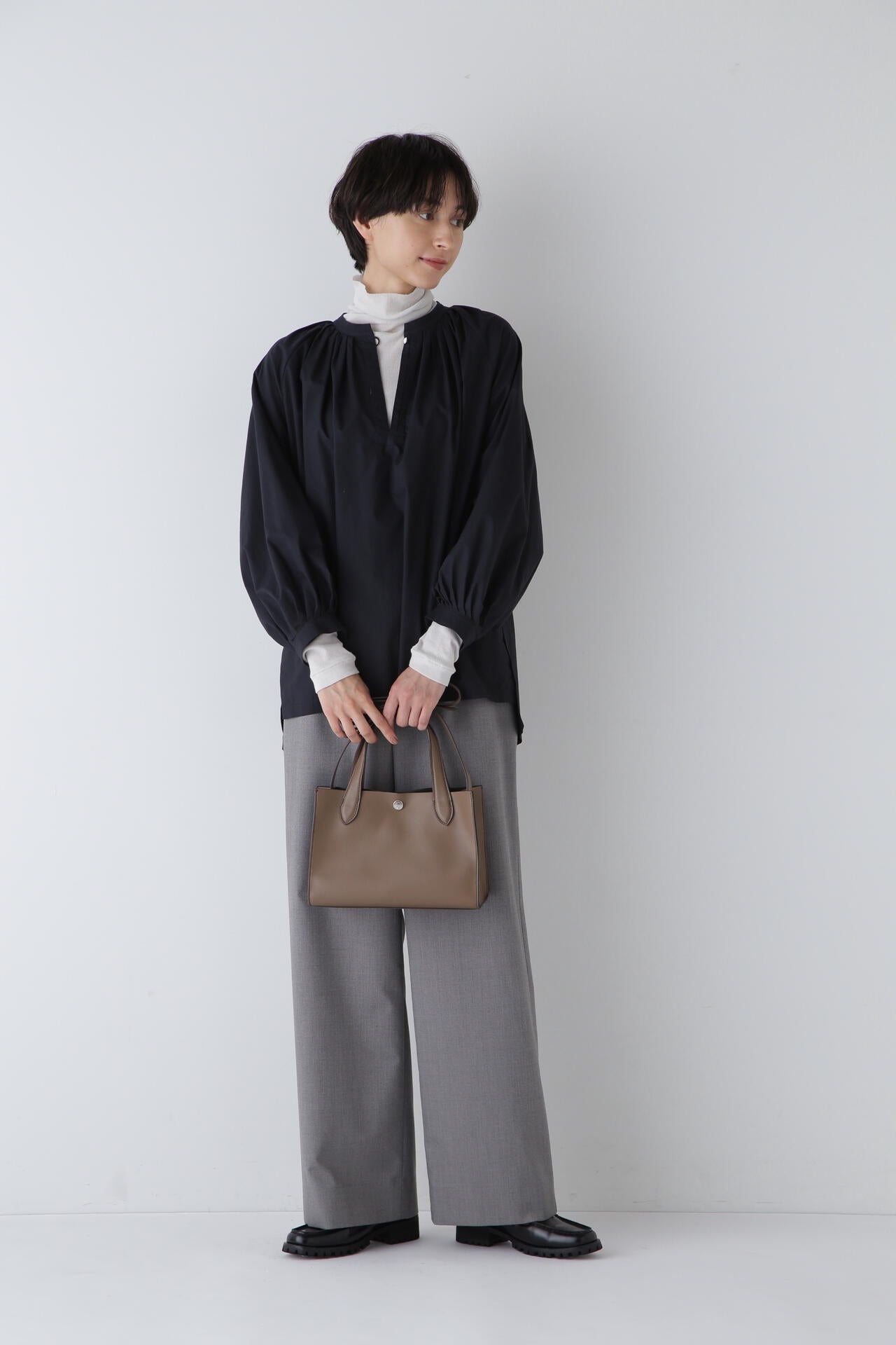 【WEB限定カラー】【THE ART OFCARRYING】ワイドミニバッグ