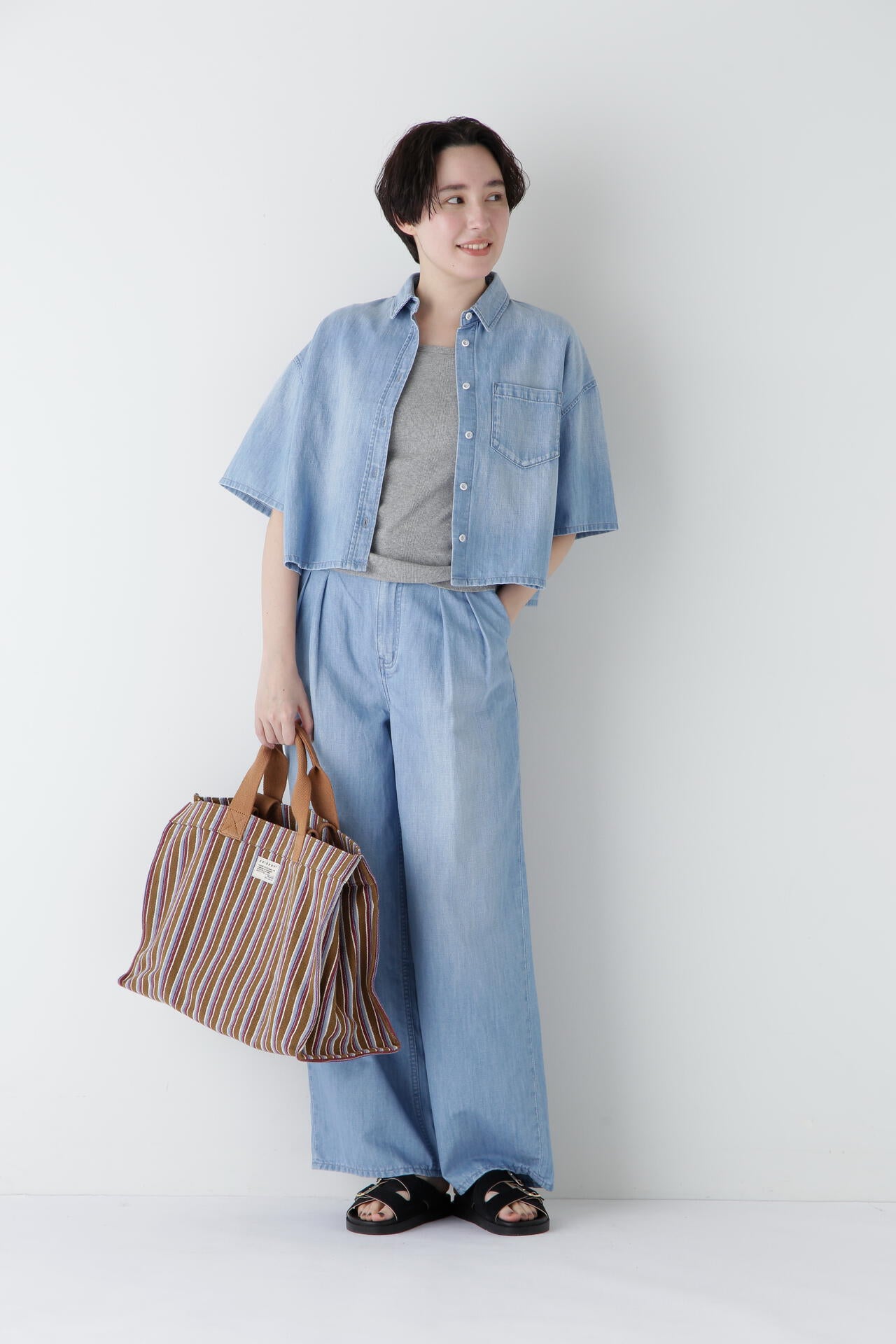 【Healthy DENIMコラボ】クロップド半袖デニムブラウス