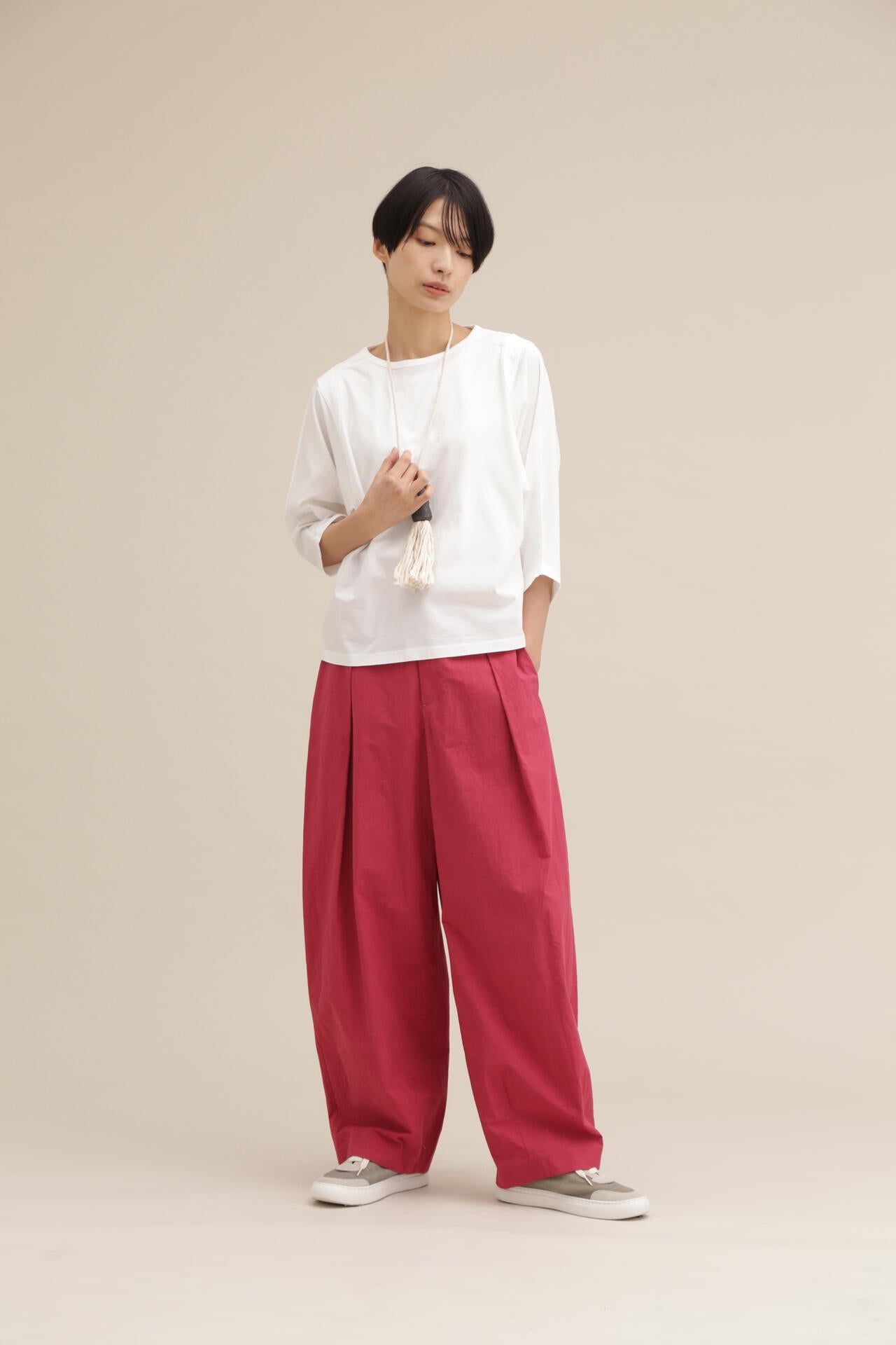 コットンタイプライターワッシャーバレルパンツ