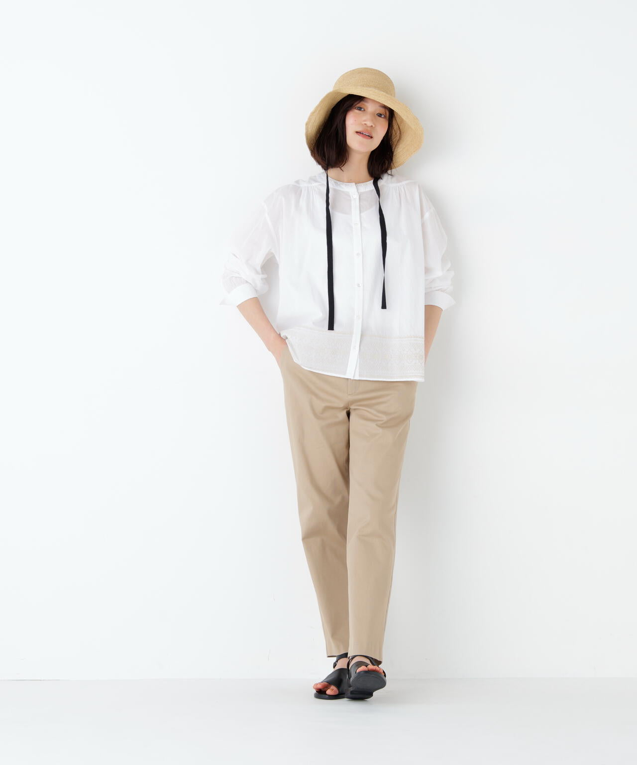 身長168ｃｍ　Ｂ82　W59　H88 着用サイズ：M